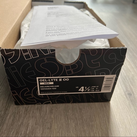 Kith x ASICS Ronnie Fieg gel lyte iii in helium - Picture 7 of 11